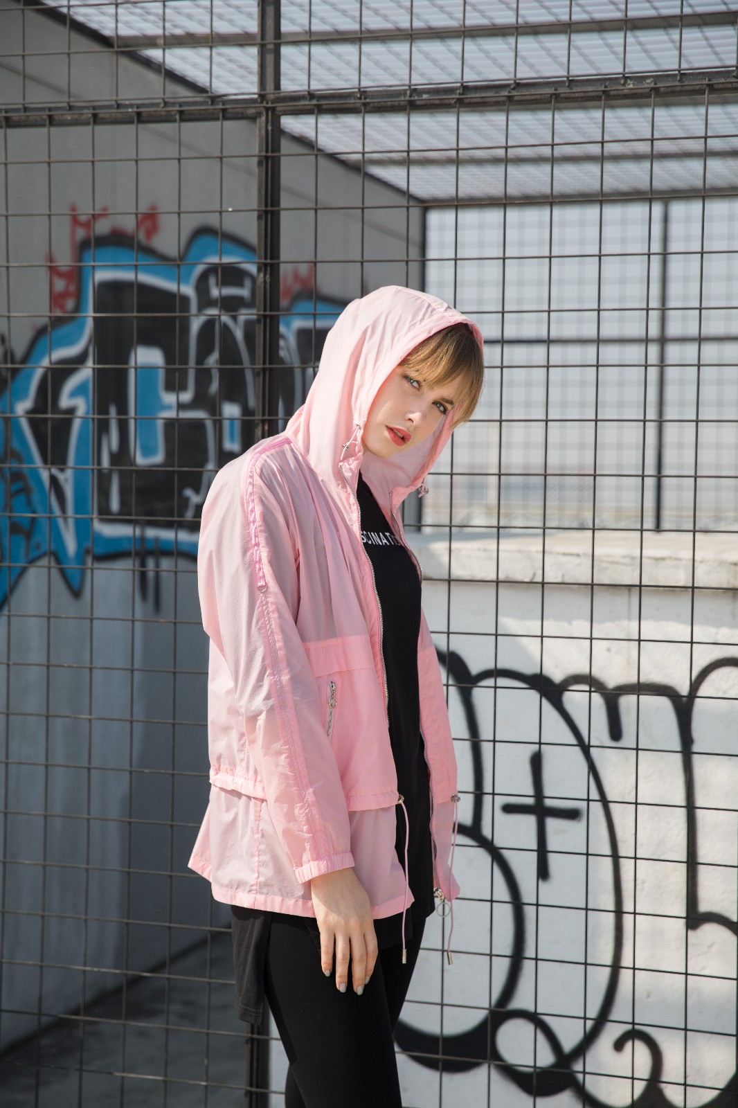 轻薄皮肤衣 LJ821118