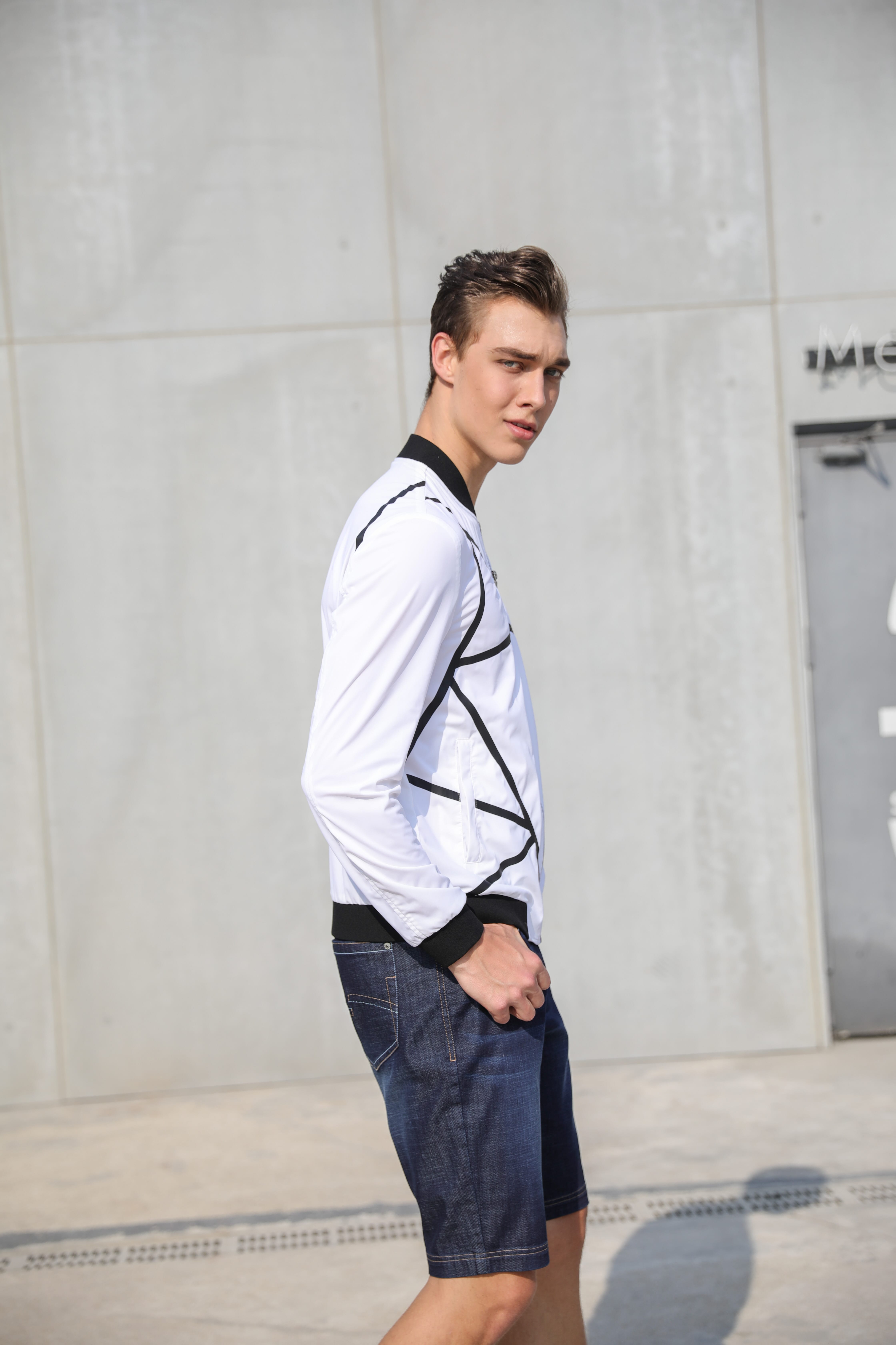 优质四面弹轻运动外套 M801118